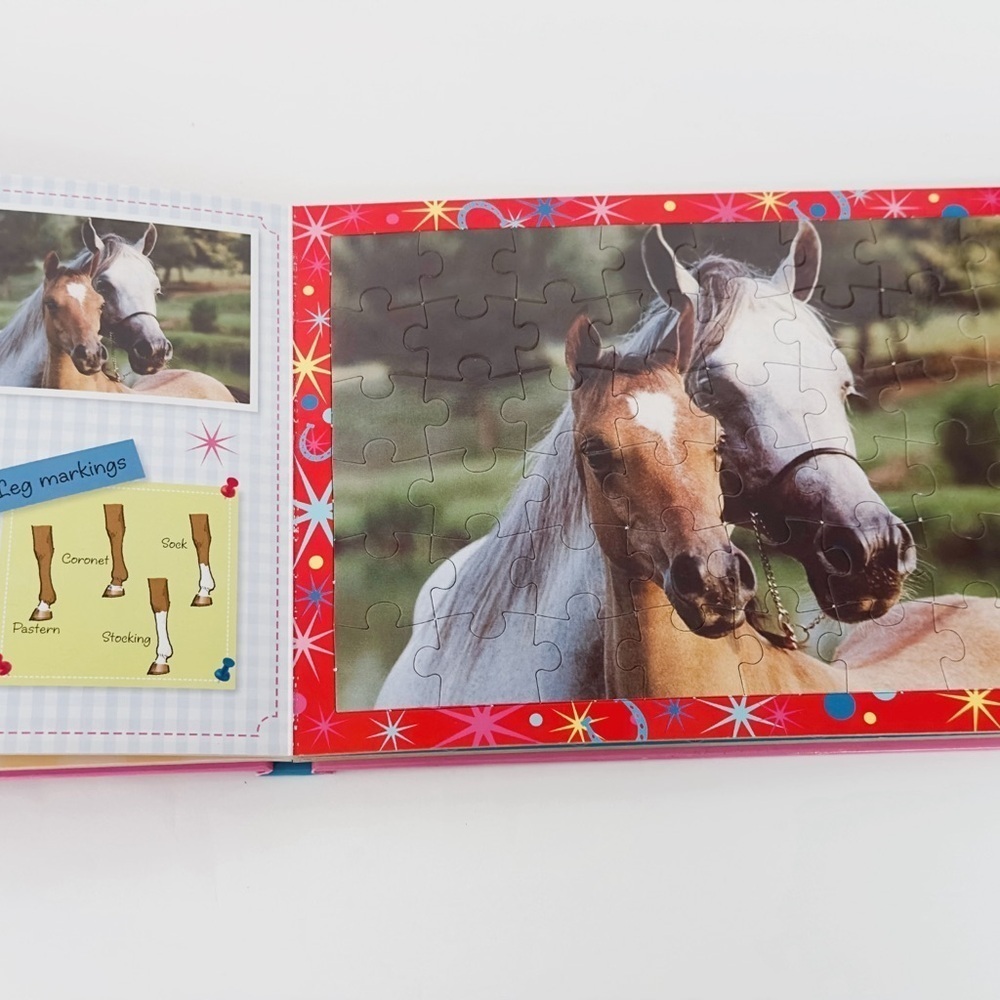 Totally Horses: Jigsaw Puzzle Book - Picture 6 of 9